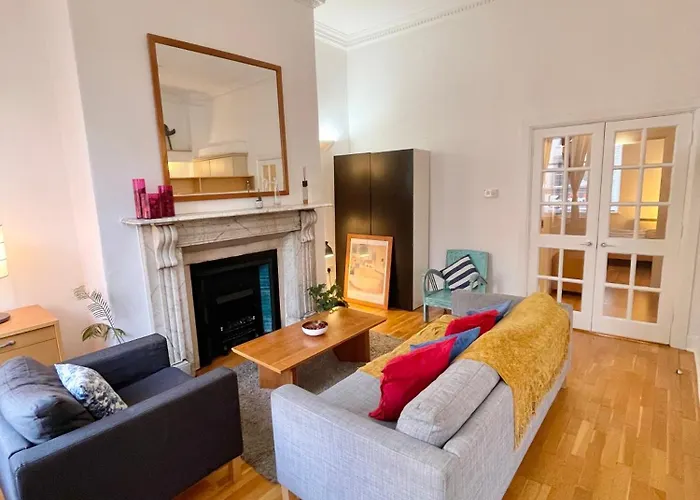 1 Bedroom Apartment In Temple Bar